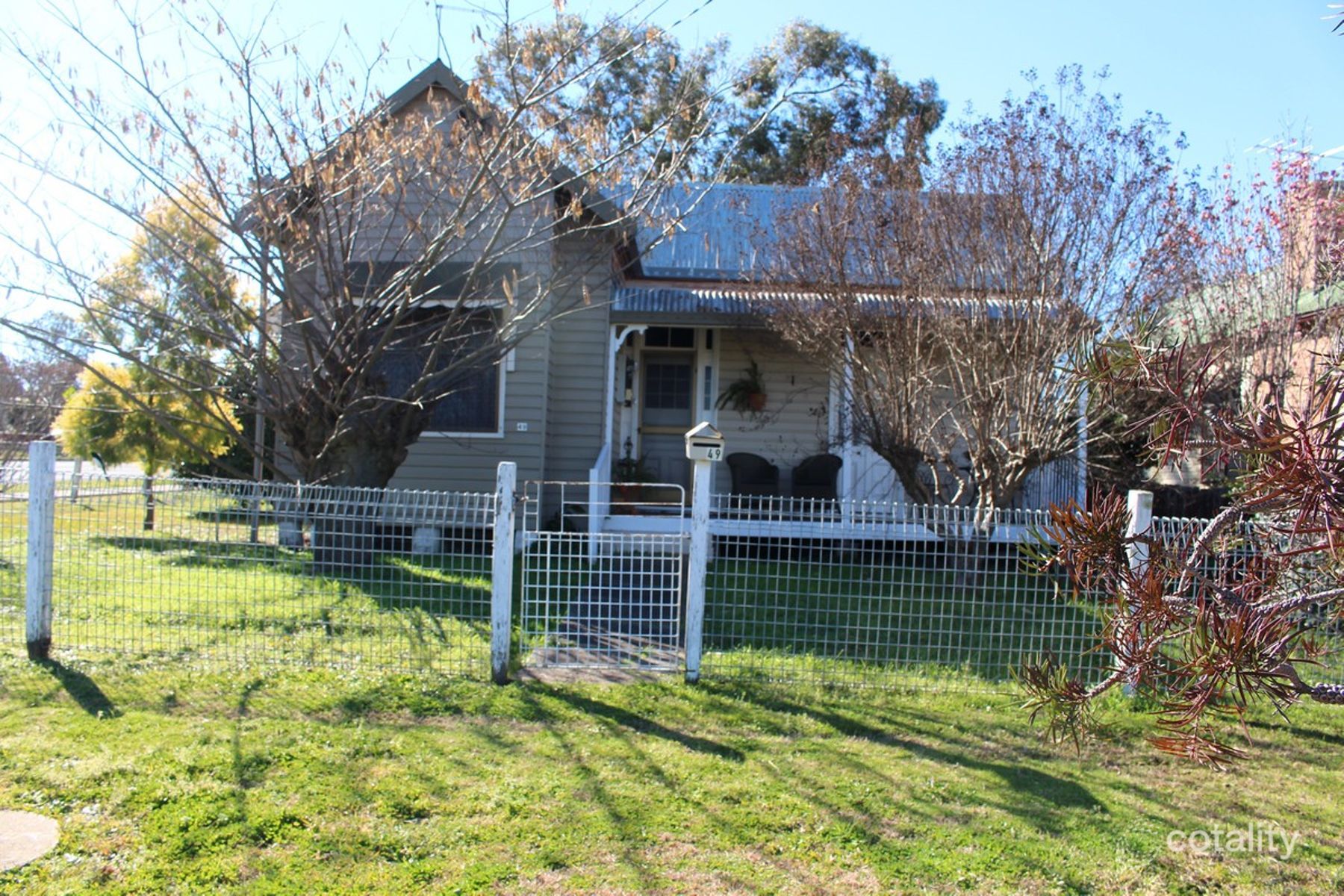 49 High St, Inverell, NSW 2360