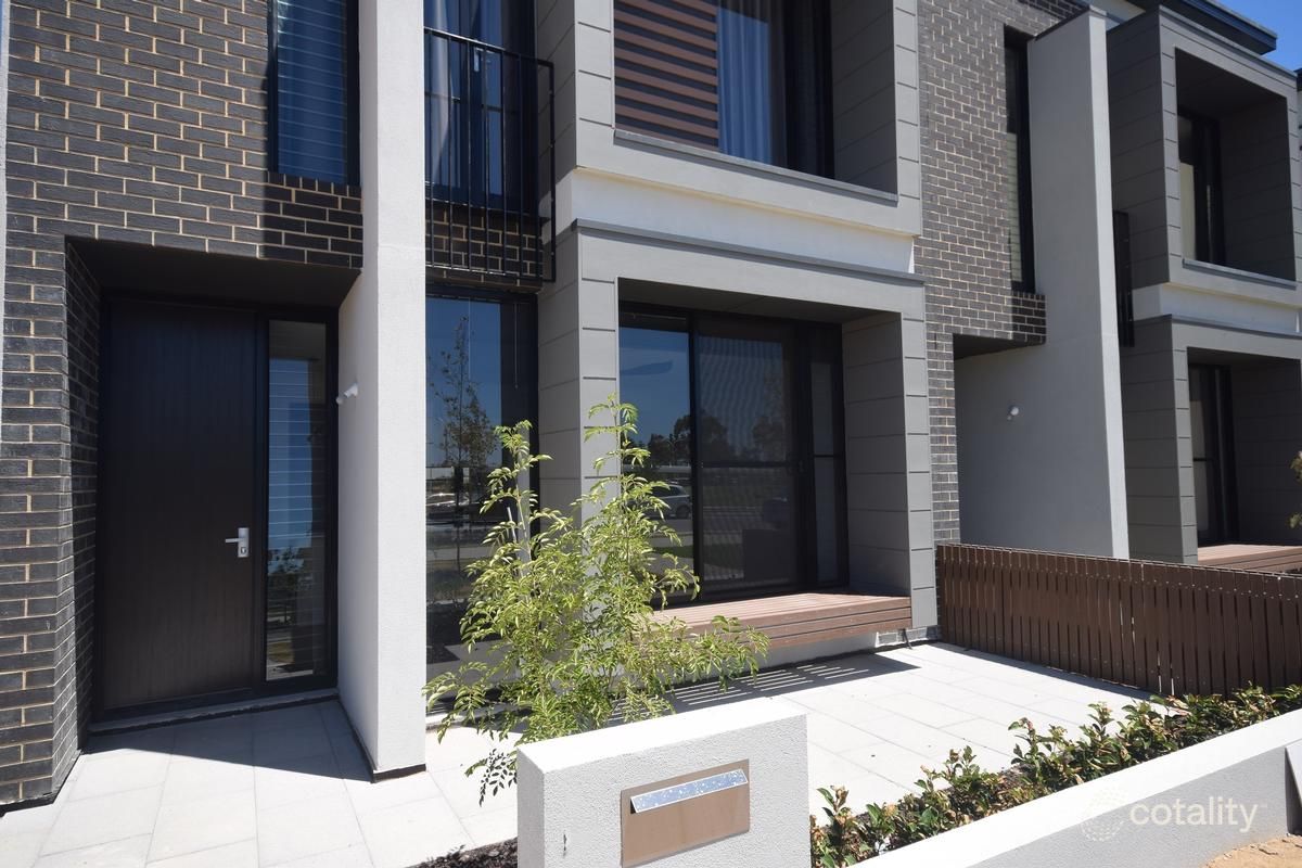 55 Troubridge Dr, West Lakes, SA 5021