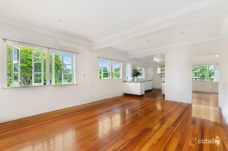 63 Waratah Ave, Graceville, QLD 4075