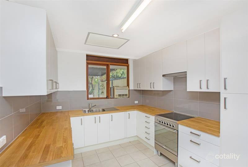 11a Neville Dr, Wanneroo, WA 6065