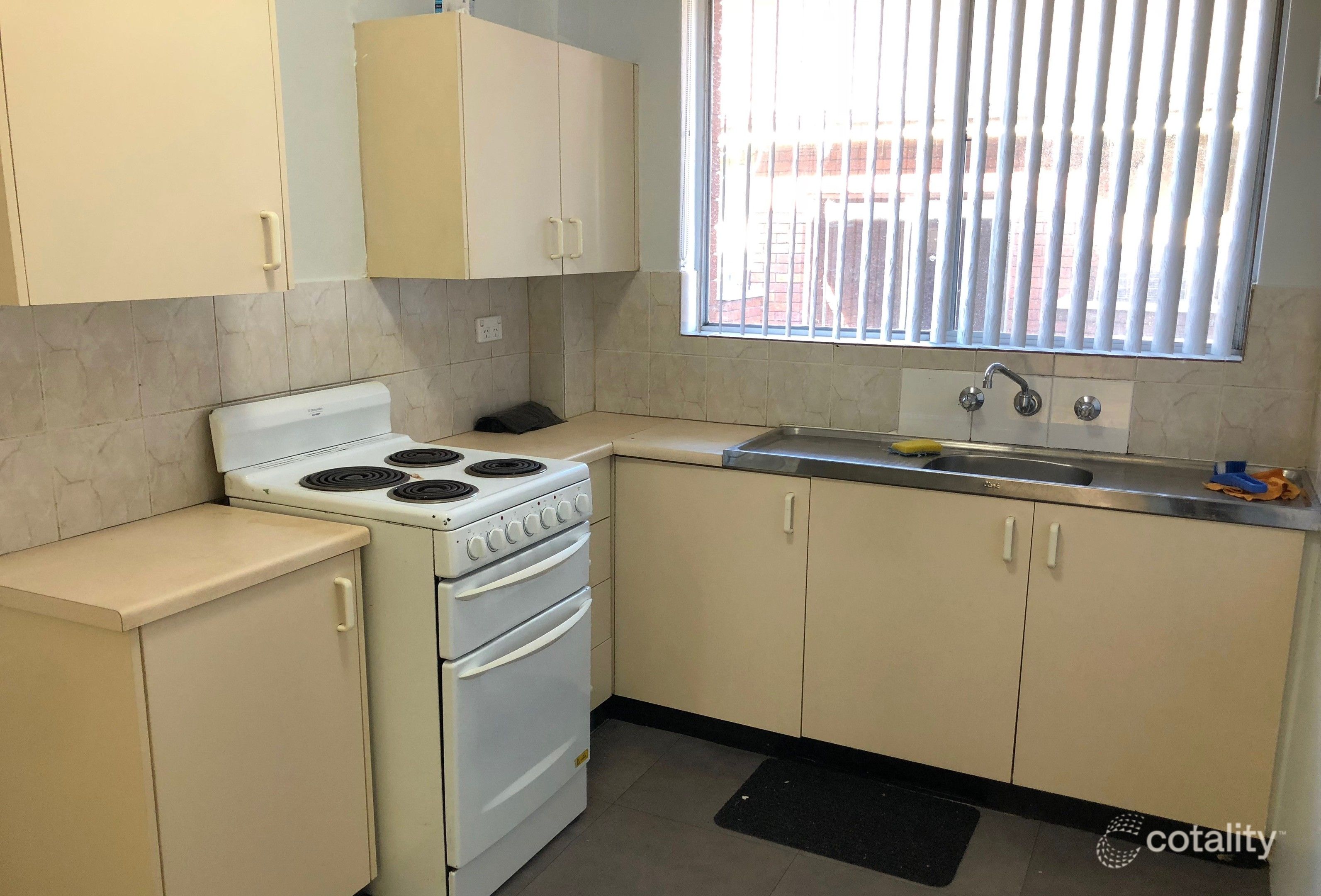 9/82 Harris St, Fairfield, NSW 2165