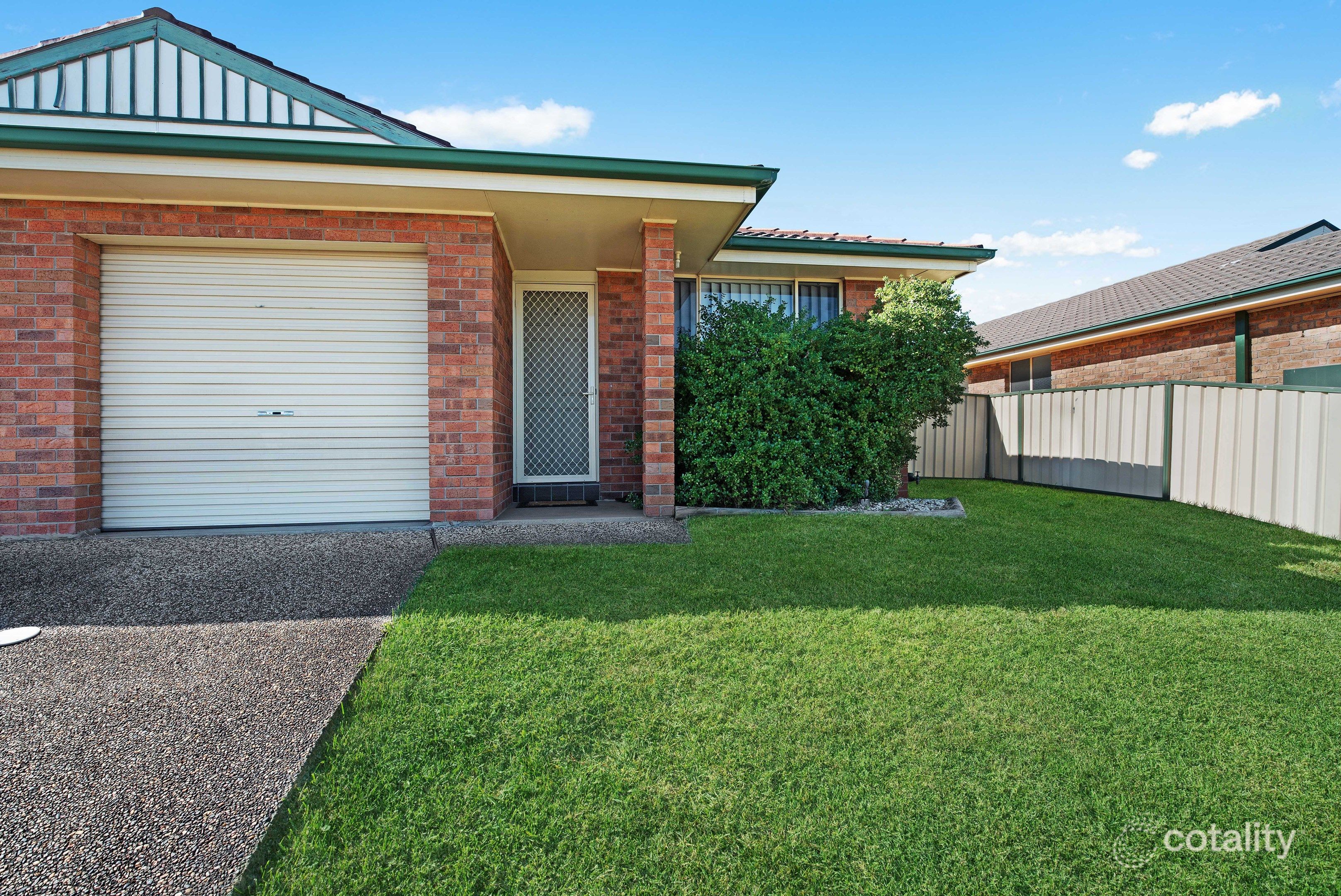 1/41 Denton Park Dr, Rutherford, NSW 2320