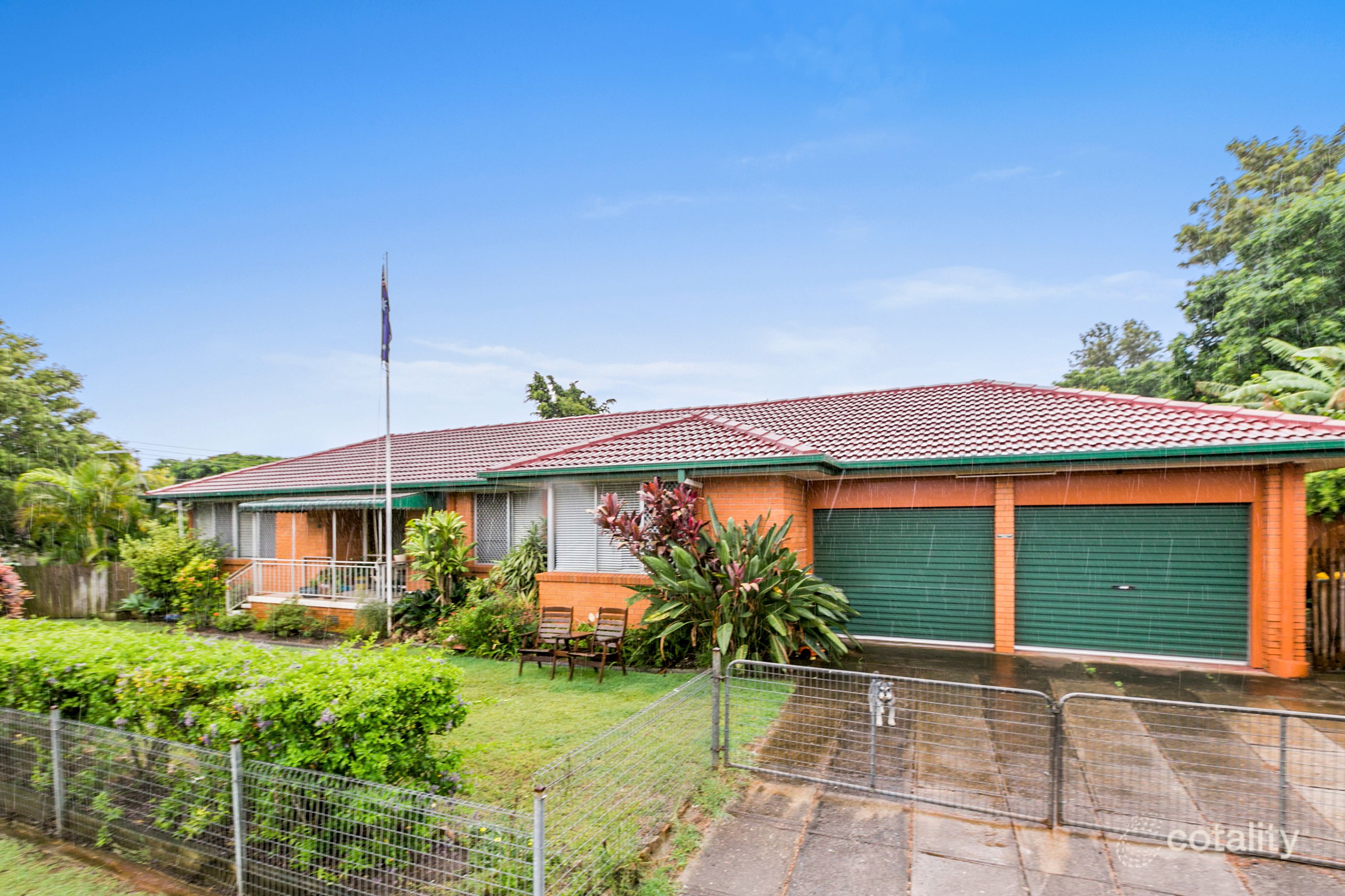 3 Creek Rd, Birkdale, QLD 4159
