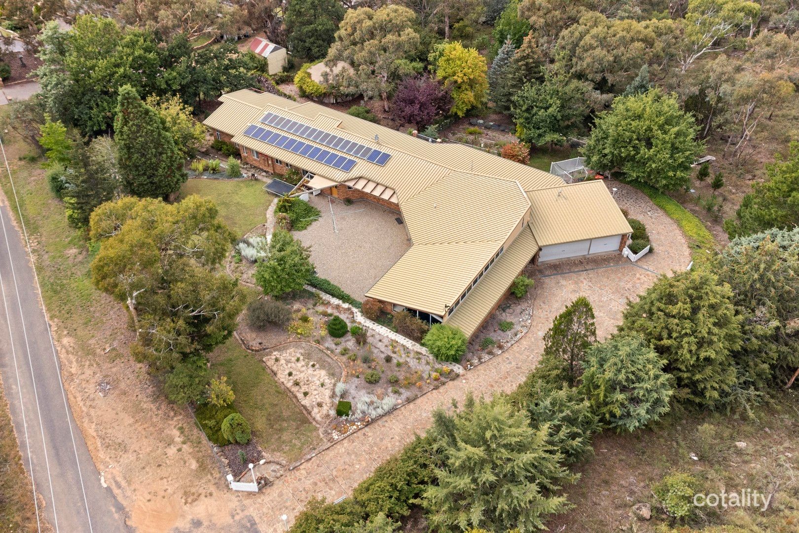 10 Montague St, Cooma, NSW 2630