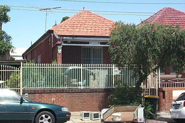 4 Samuel St, Tempe, NSW 2044