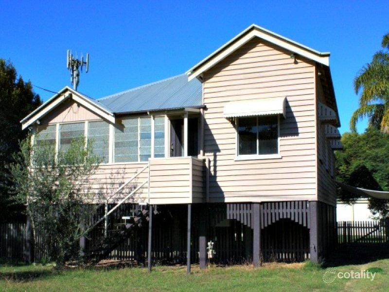 23 Joyce St, East Ipswich, QLD 4305