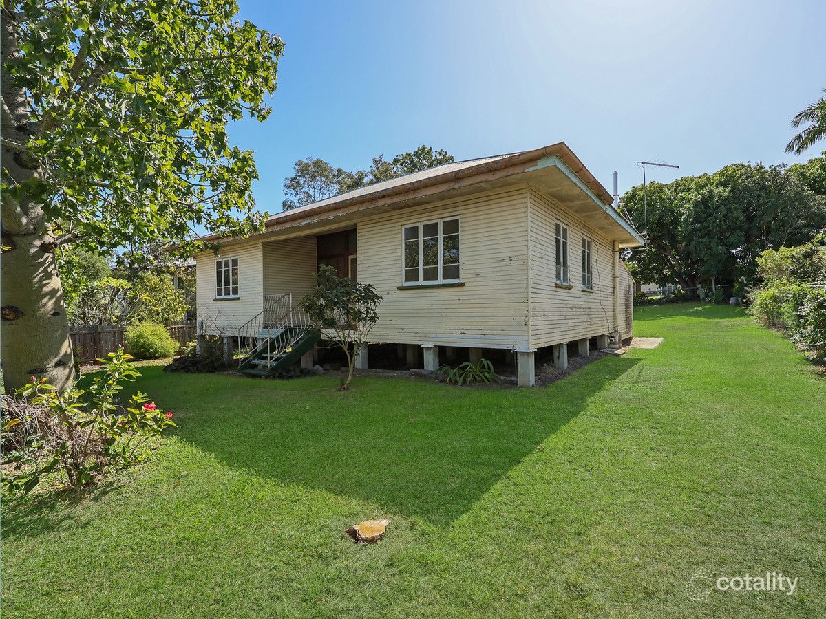 21 Bird St, Bundamba, QLD 4304