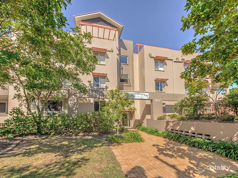 14/18-22 Parker St, Labrador, QLD 4215