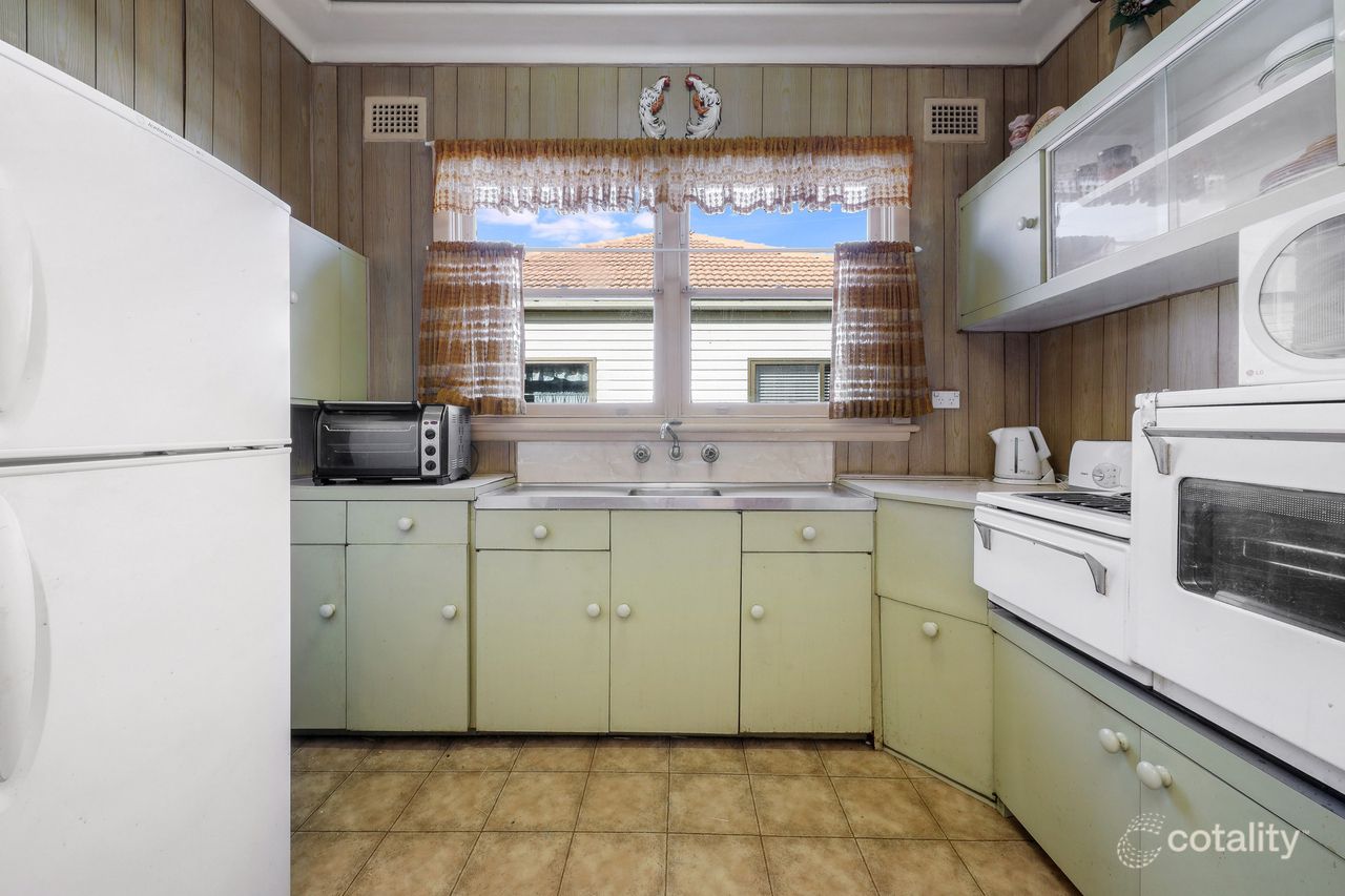 43 Gascoigne Rd, Birrong, NSW 2143