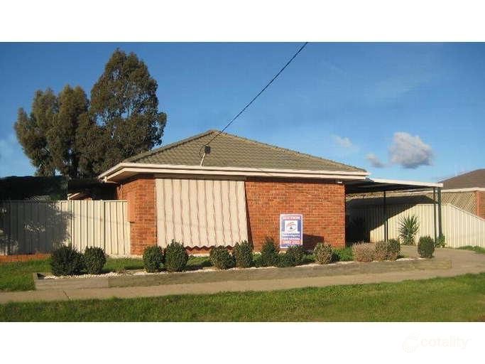 54 Bowen St, Echuca, VIC 3564