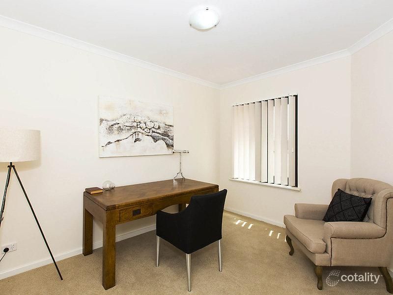 42 Edney Rd, High Wycombe, WA 6057