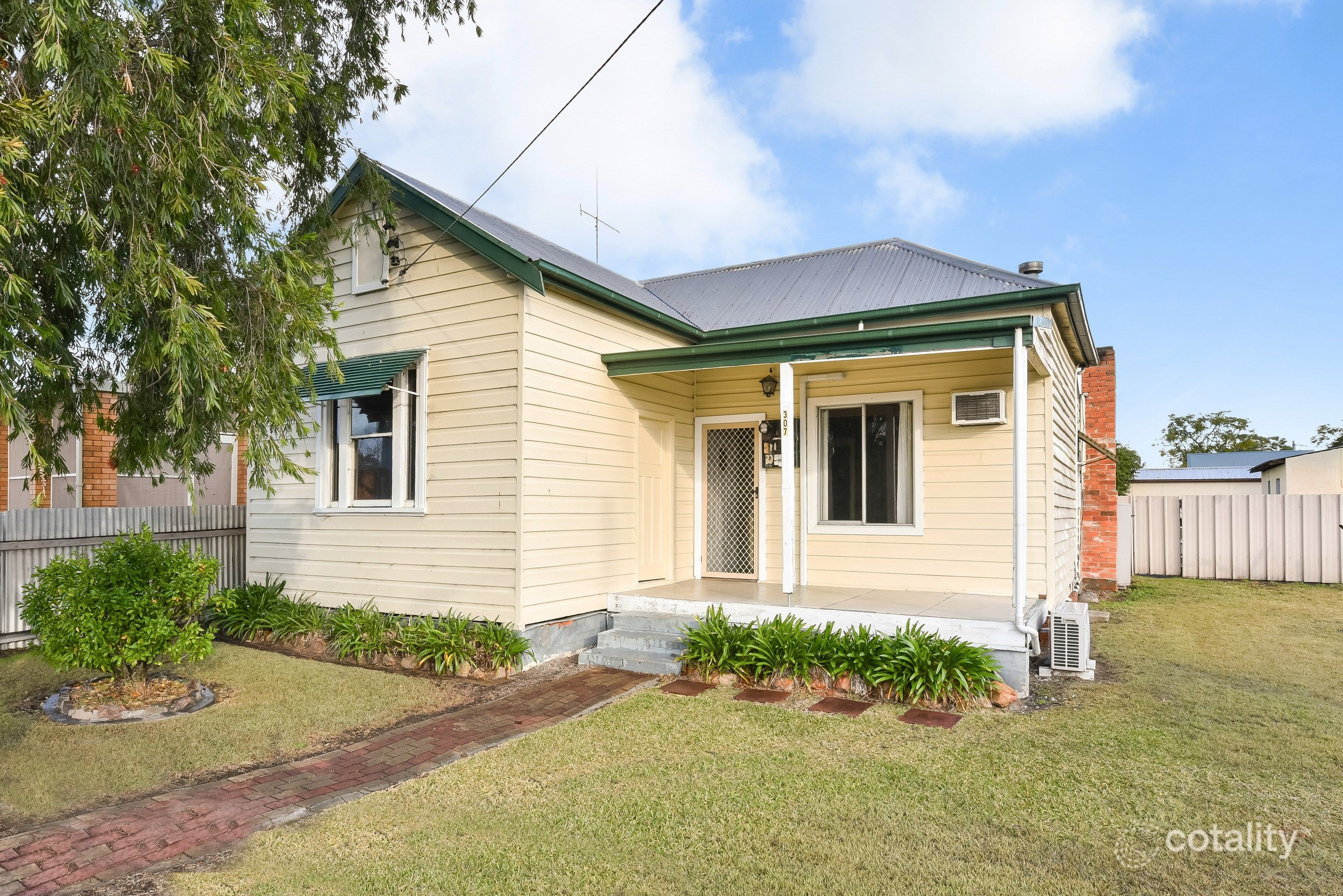 307 Maitland Rd, Cessnock, NSW 2325