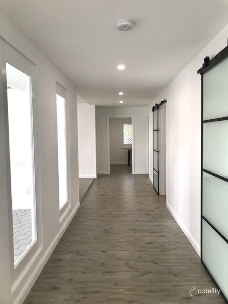 34 Doyle St, Silkstone, QLD 4304