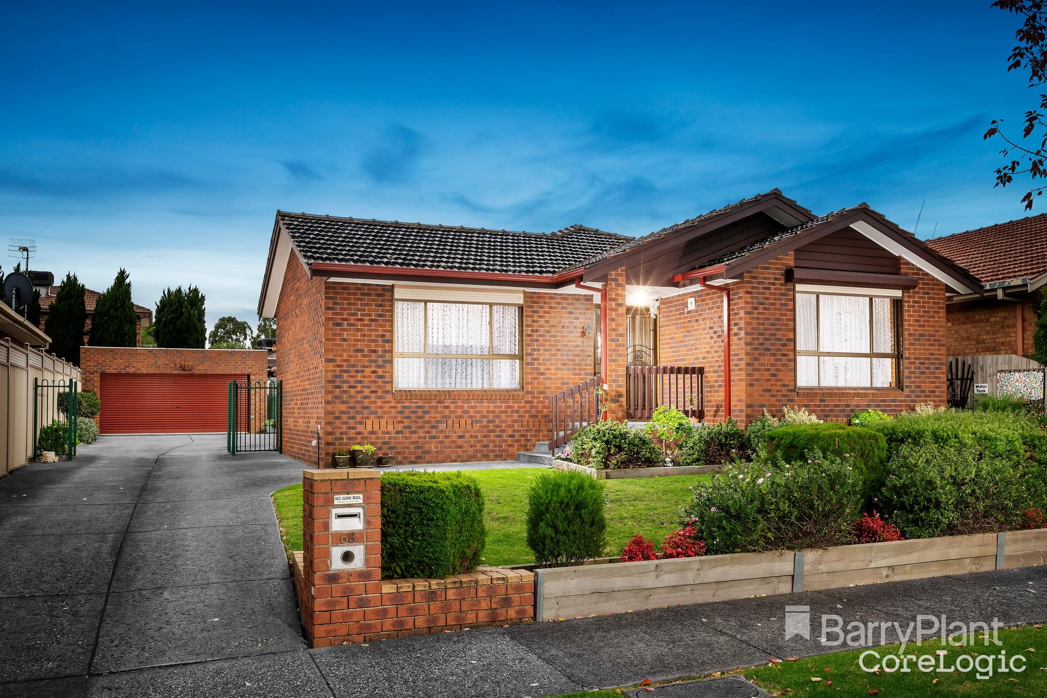 63 Garden Grove Dr, Mill Park, VIC 3082