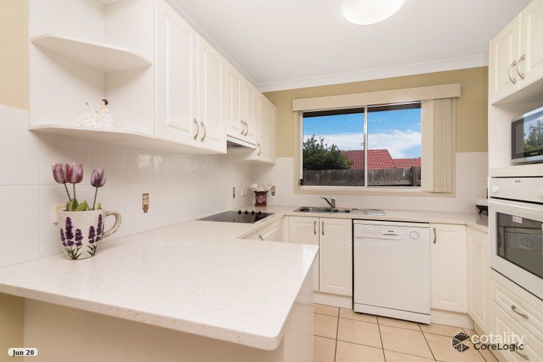 6 Fir Ct, Blue Haven, NSW 2262