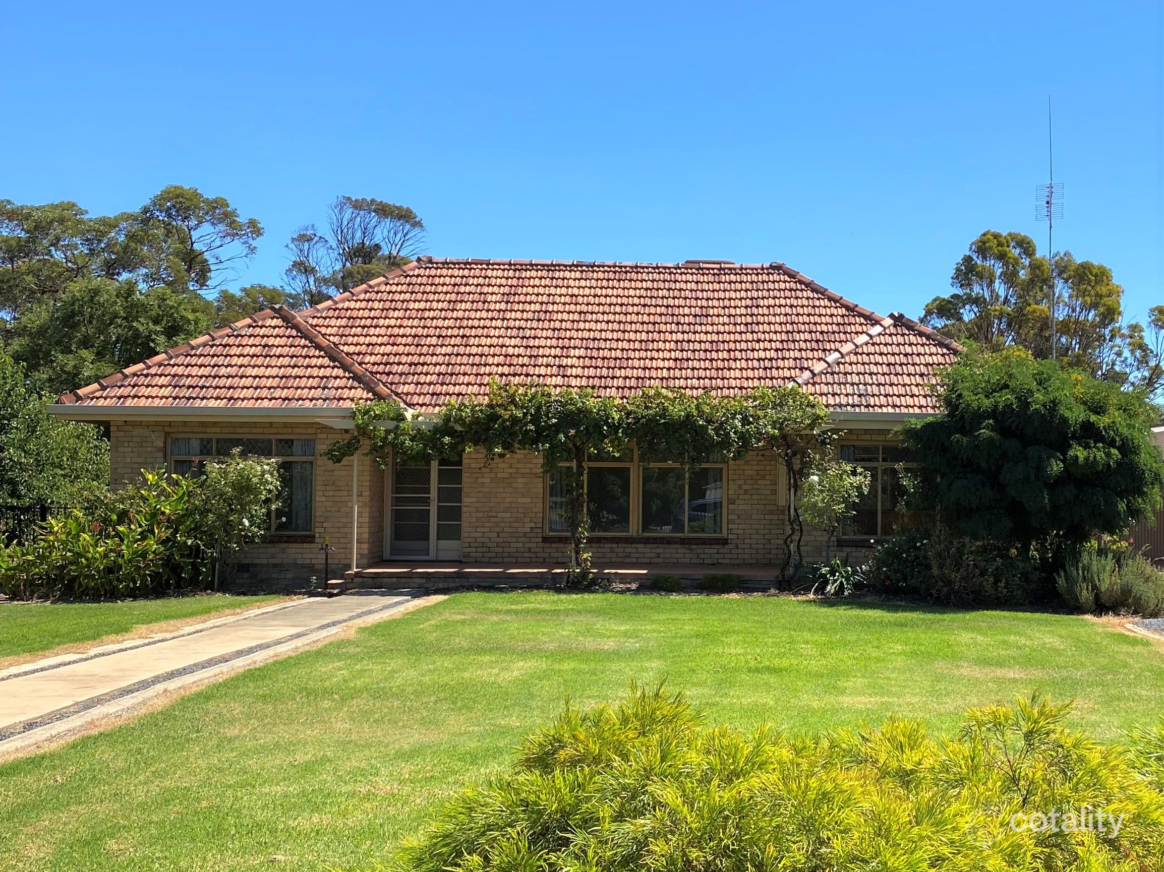 40 Mccracken Ave, Donald, VIC 3480