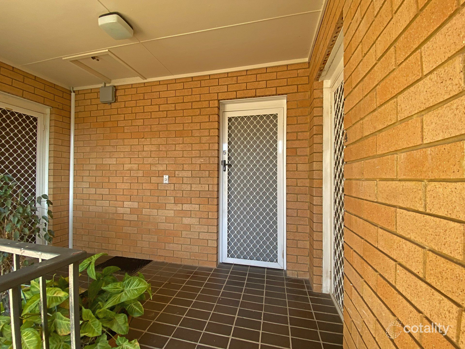 5/4 Campbell Pl, Nowra, NSW 2541