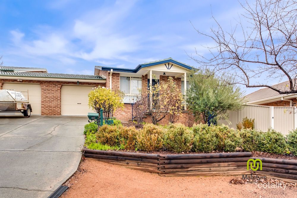 2/3 Esmond Ave, Jerrabomberra, NSW 2619