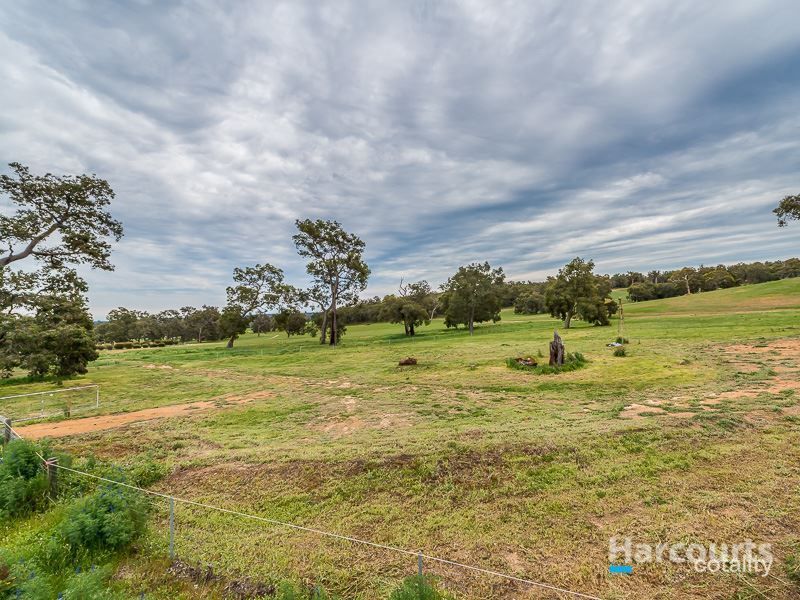 158 Guernsey Rise, Chittering, WA 6084