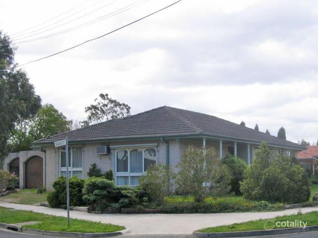 27 Coonawarra Dr, Vermont South, VIC 3133