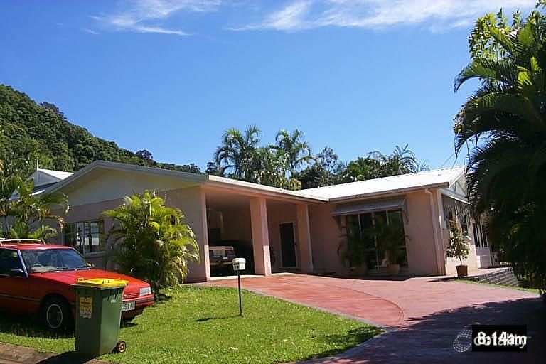 16 Curlewis Cl, Brinsmead, QLD 4870