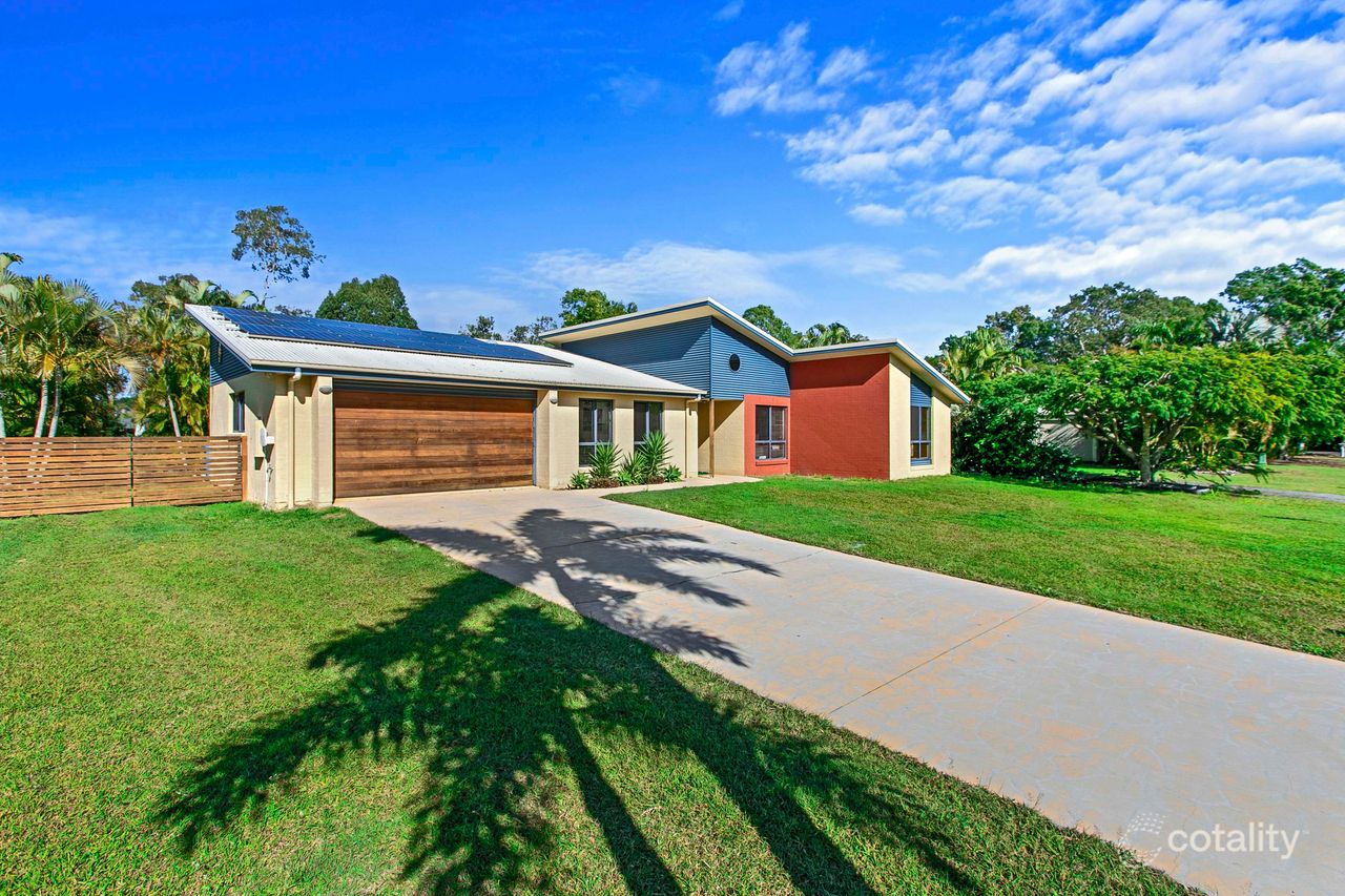 2 Hawk Ct, Dundowran Beach, QLD 4655