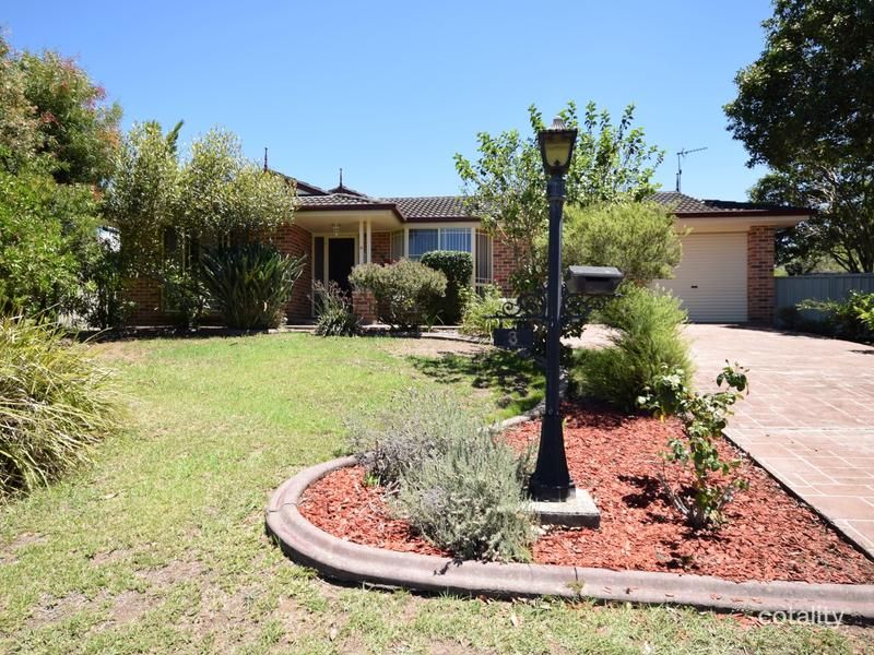 3 Rannoch Dr, West Nowra, NSW 2541