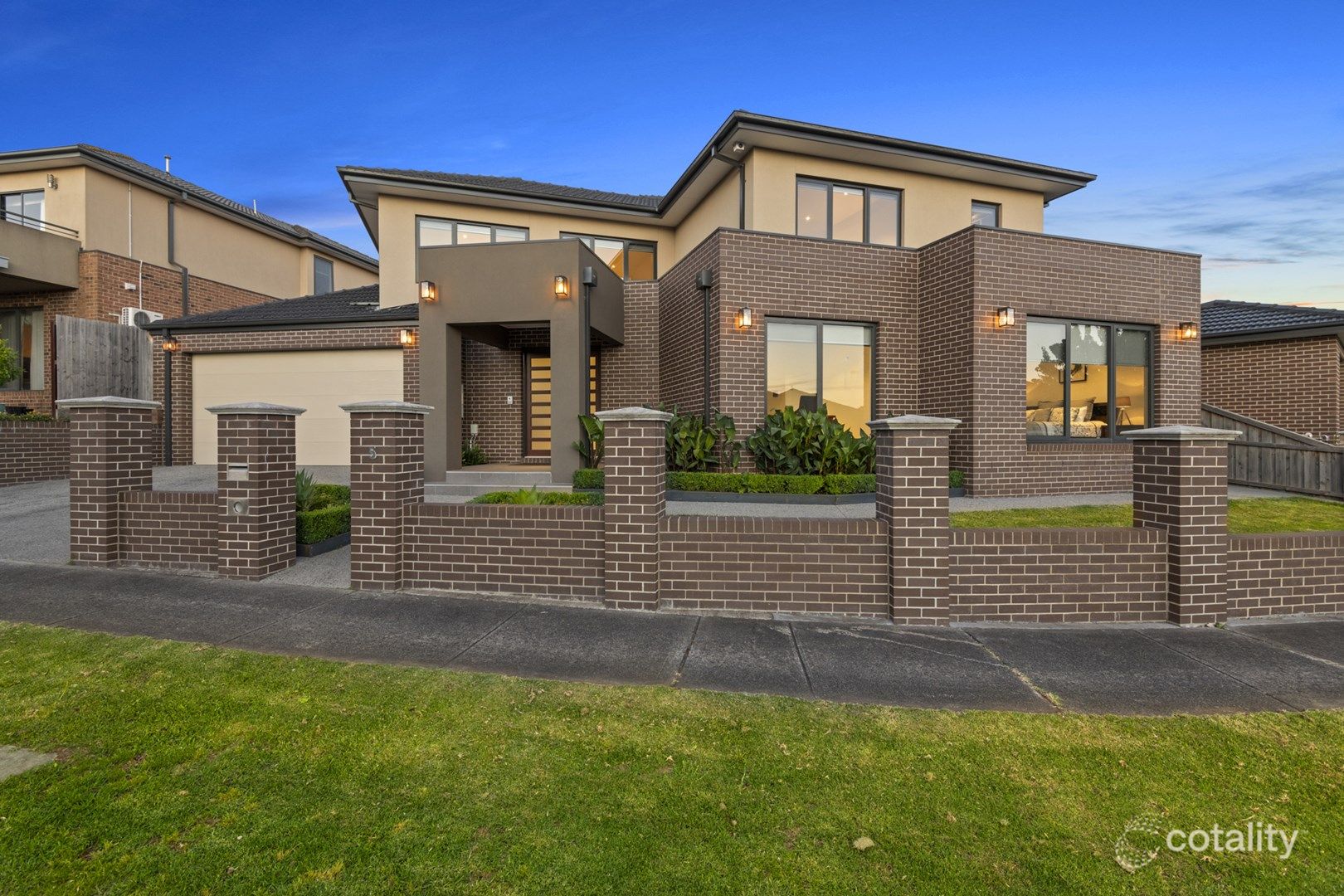 5 Princetown Dr, South Morang, VIC 3752