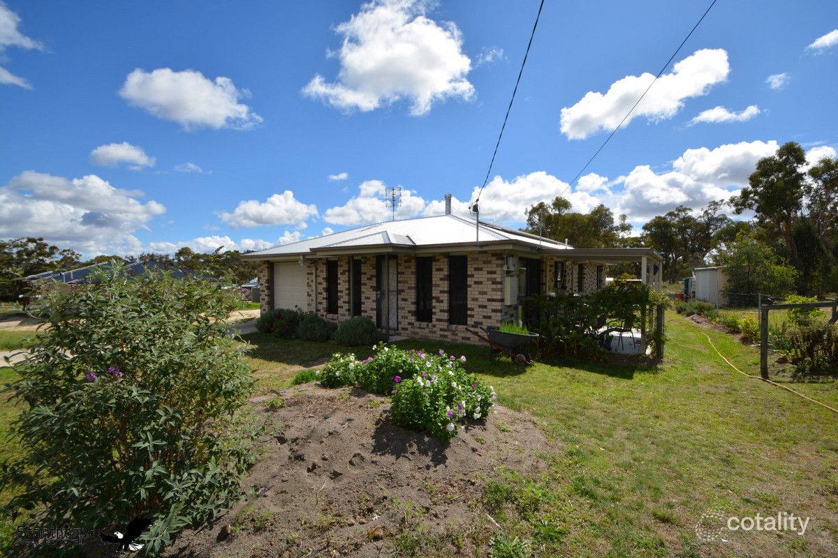 15 Calvert Rd, Glen Aplin, QLD 4381