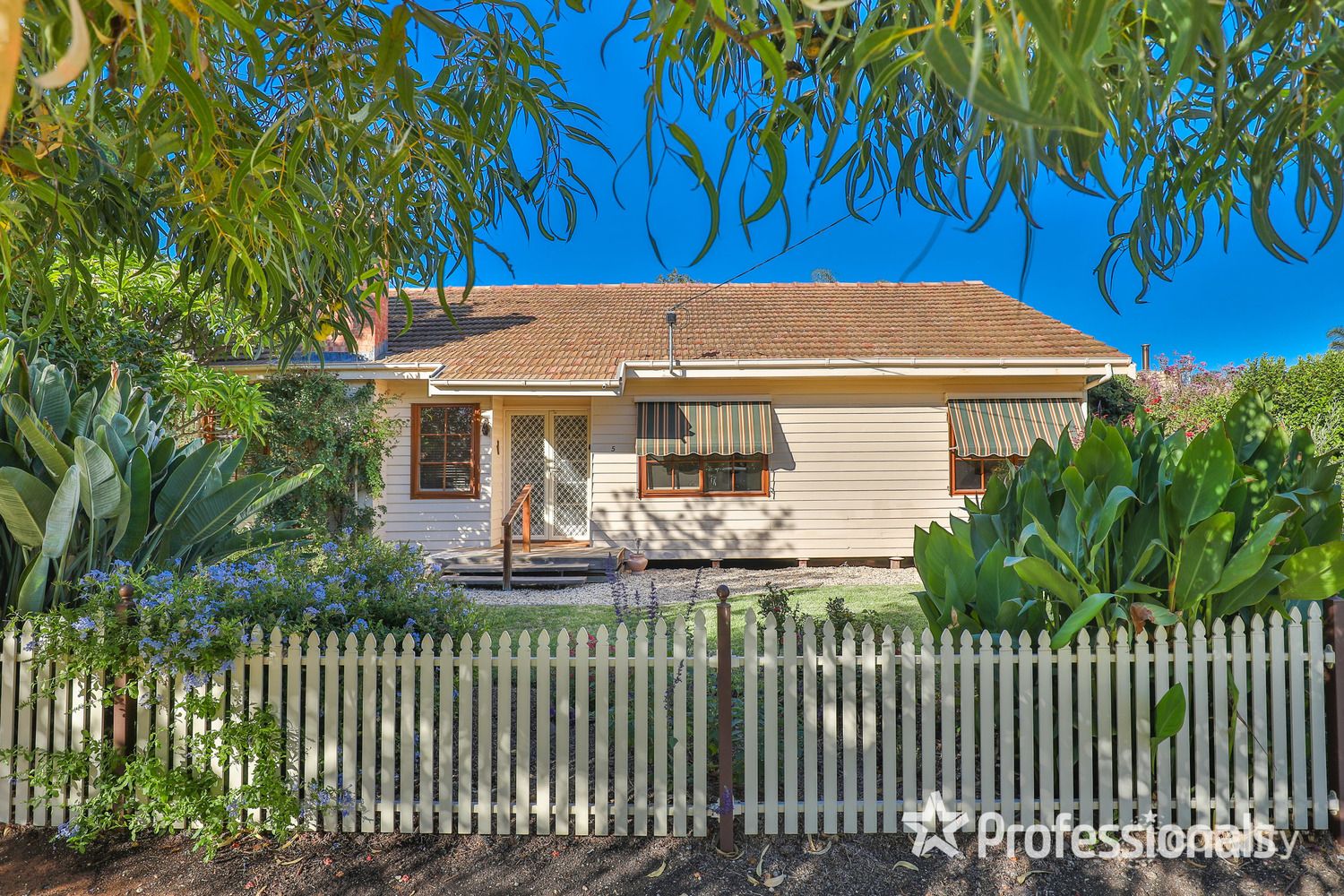 5 River Pde, Mildura, VIC 3500