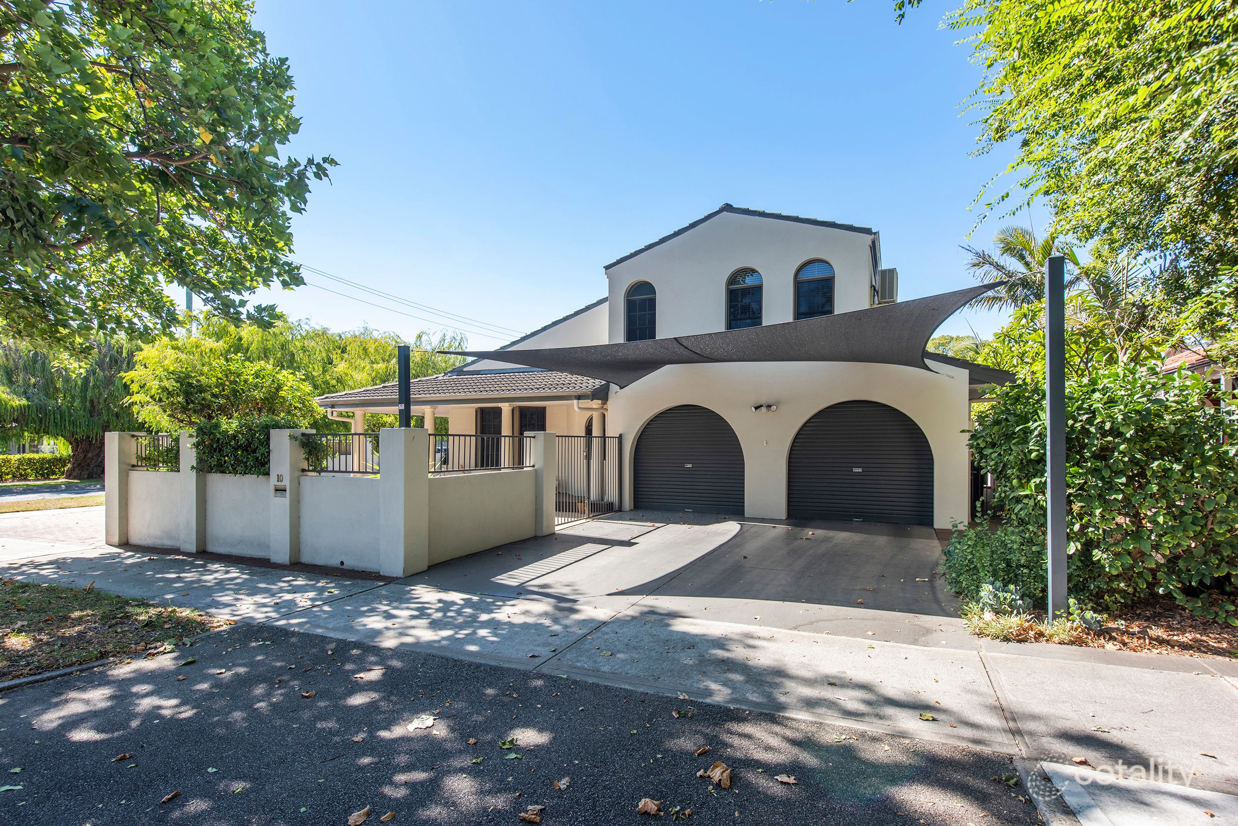 10 Karoo St, South Perth, WA 6151
