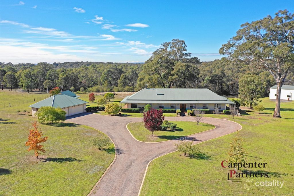 152 Lyrebird Rd, Pheasants Nest, NSW 2574