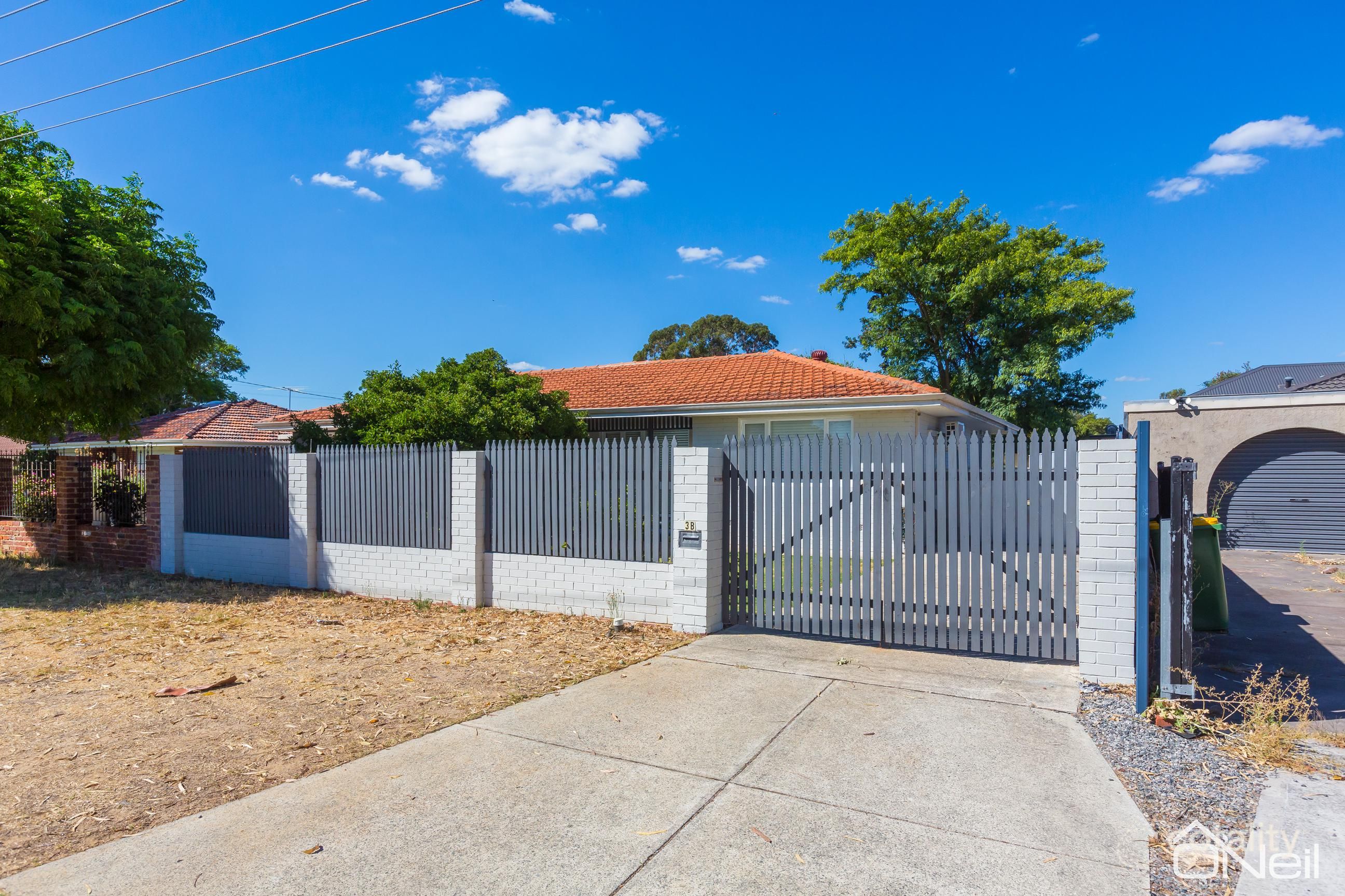 3b Cobar St, Armadale, WA 6112