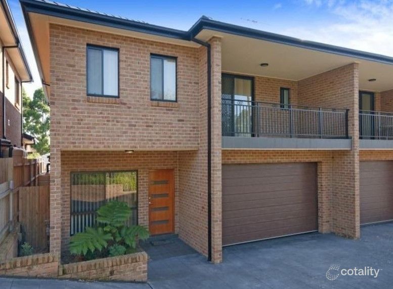 2/14 Pearce St, Baulkham Hills, NSW 2153