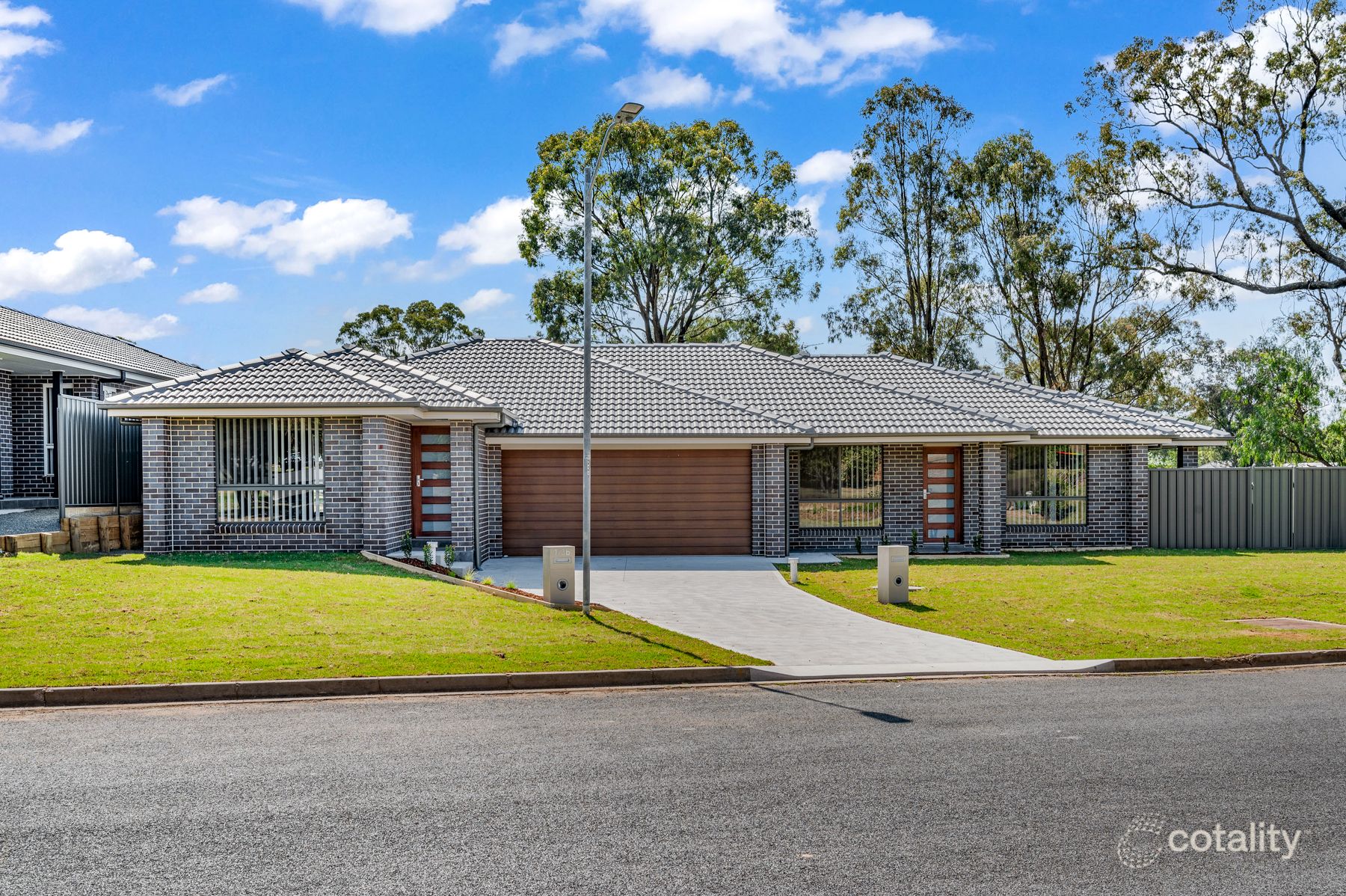 3b Grainger Cres, Darlington, NSW 2330