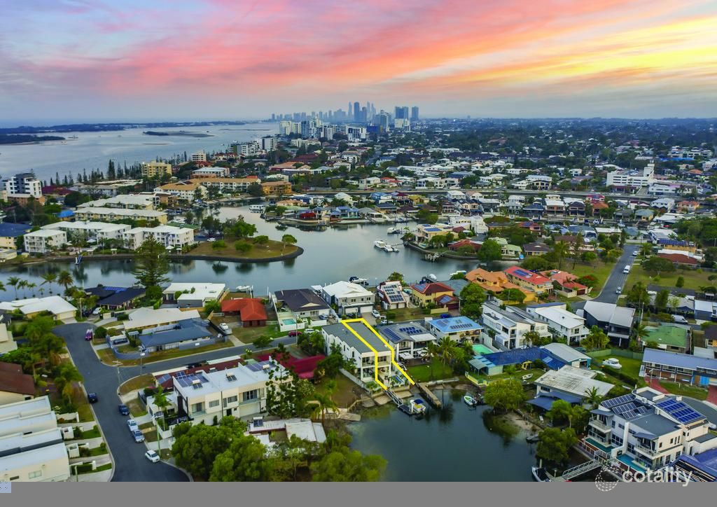 1/19 Margaroola Ave, Biggera Waters, QLD 4216