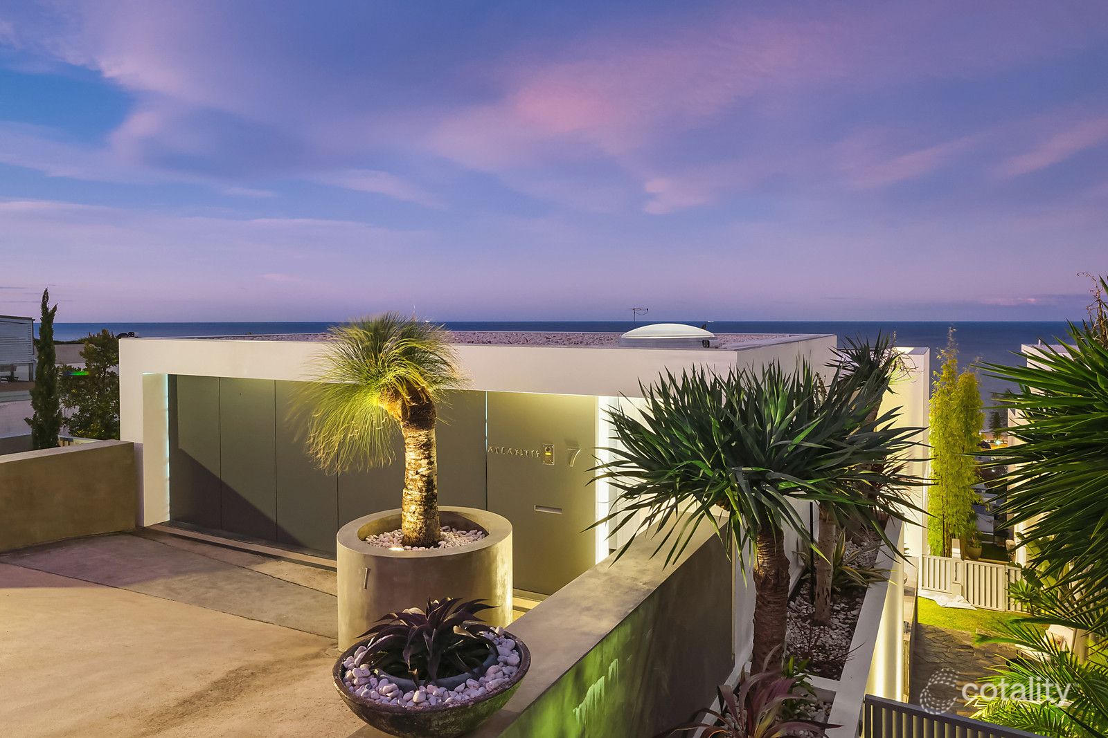 7 Edgecliffe Bvd, Collaroy Plateau, NSW 2097