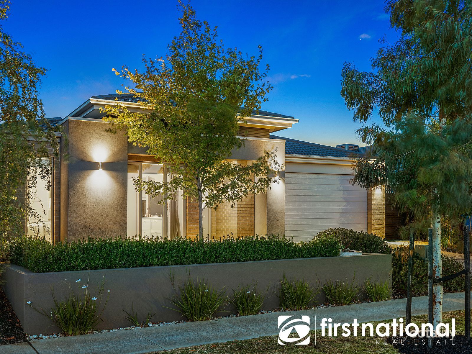 69 Linden Tree Way, Cranbourne North, VIC 3977
