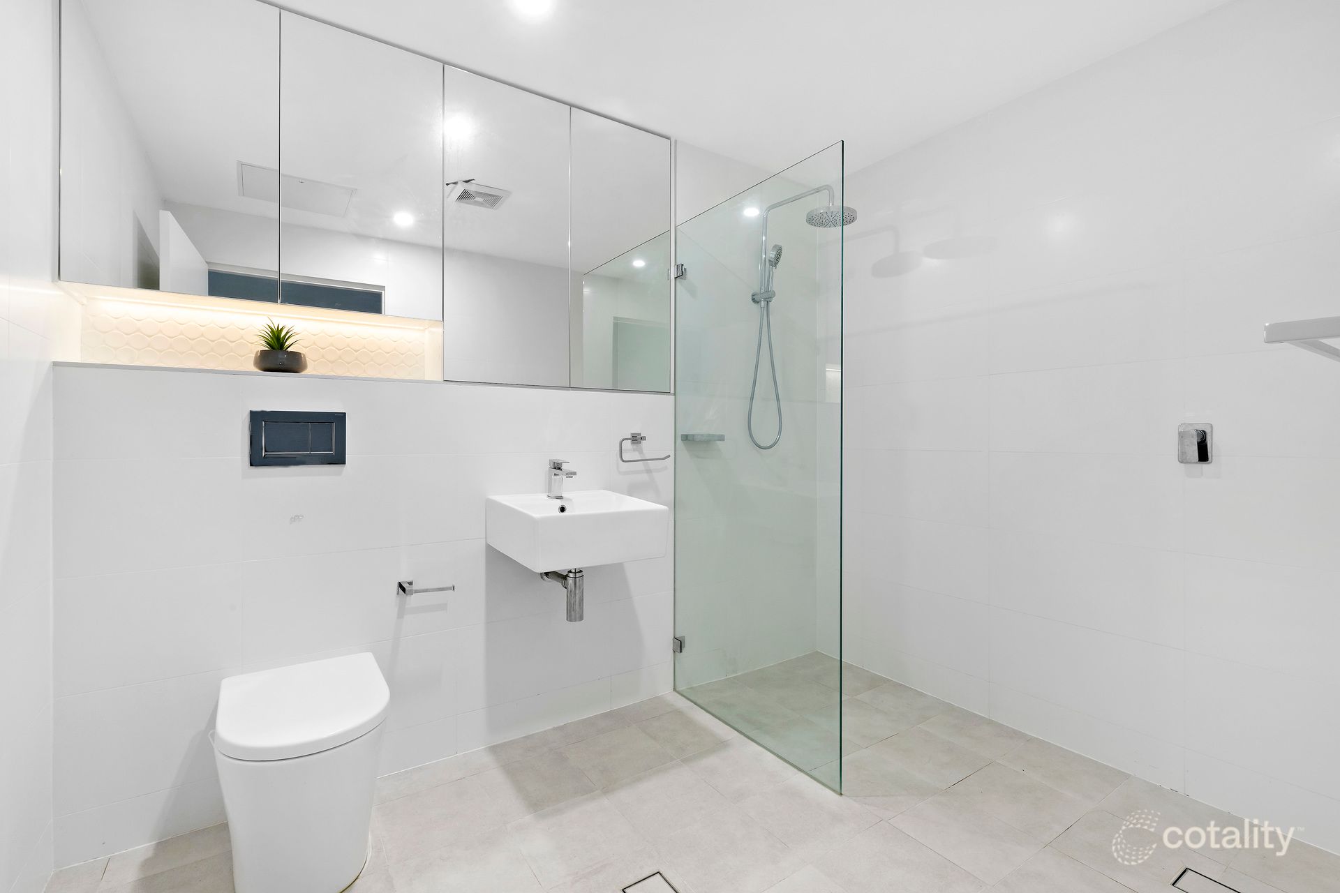 26/14 Bouvardia St, Asquith, NSW 2077