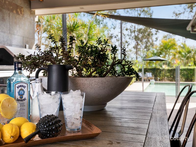 2 Chalmers Ct, Samford Village, QLD 4520