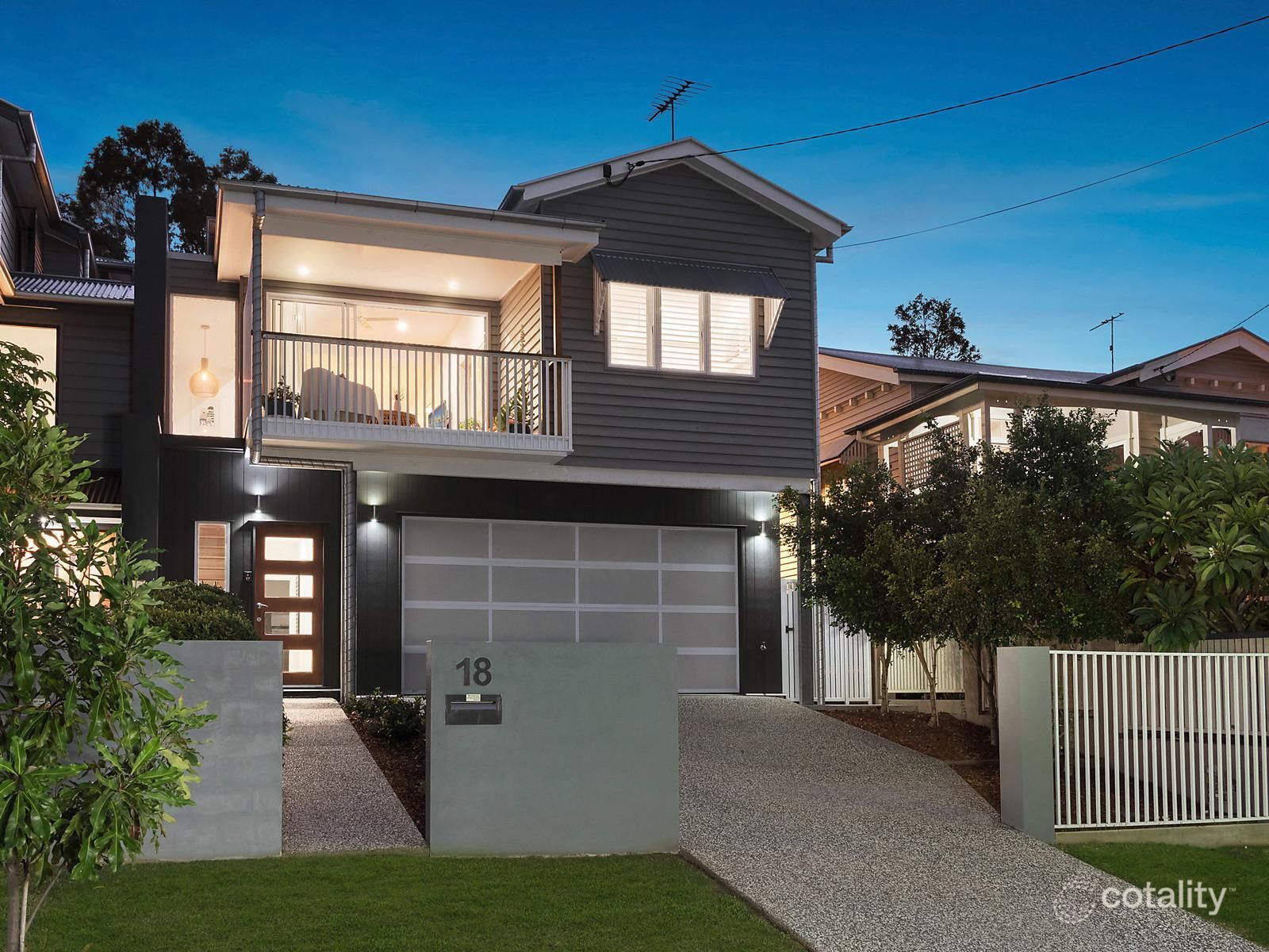 18 Dover St, Hawthorne, QLD 4171