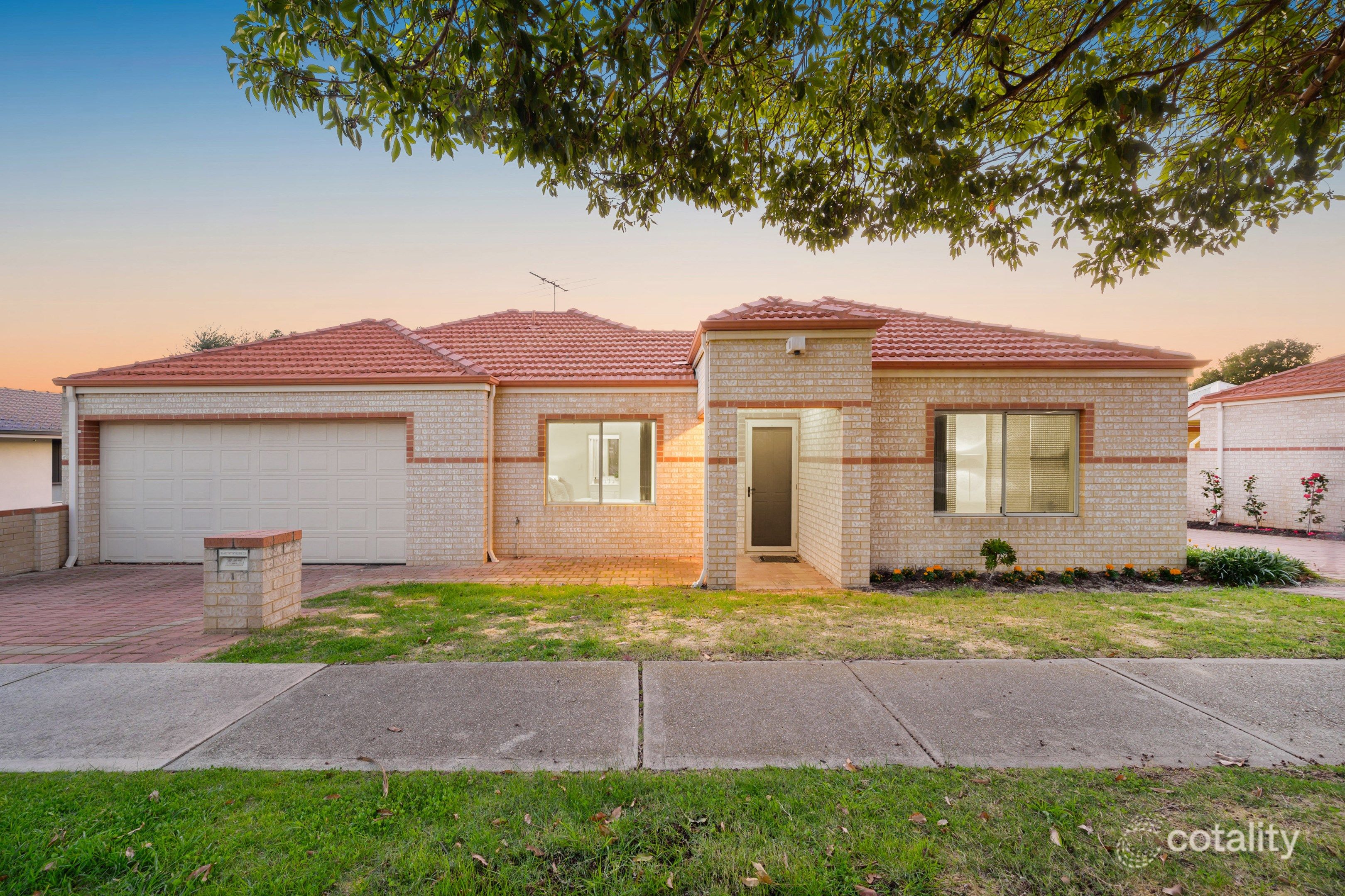 1/117 Albert St, Osborne Park, WA 6017