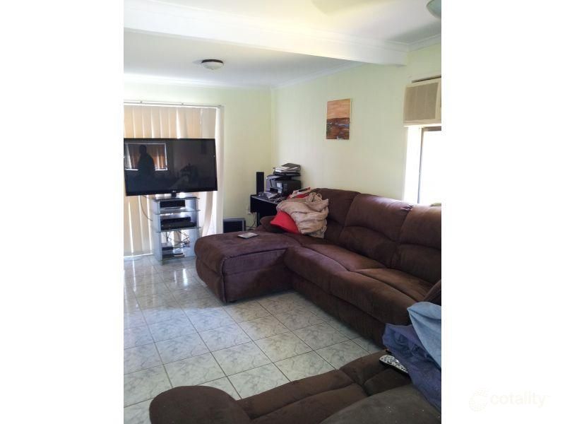 1/7 Eden St, South Gladstone, QLD 4680