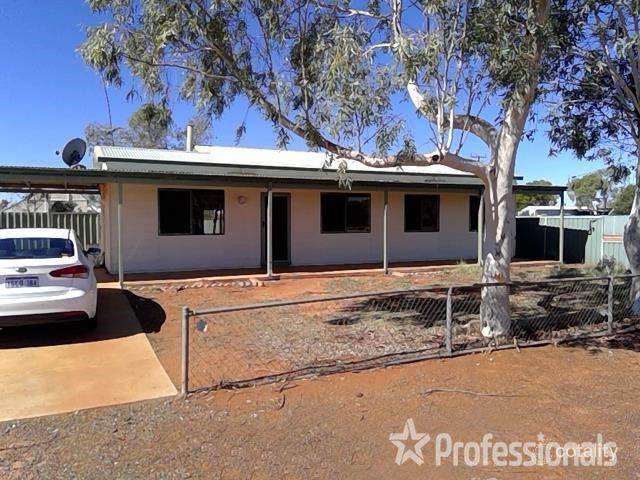 18 Green St, Sandstone, WA 6639