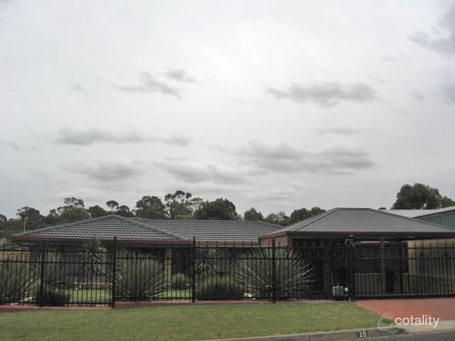 30 Possingham Ave, Redwood Park, SA 5097