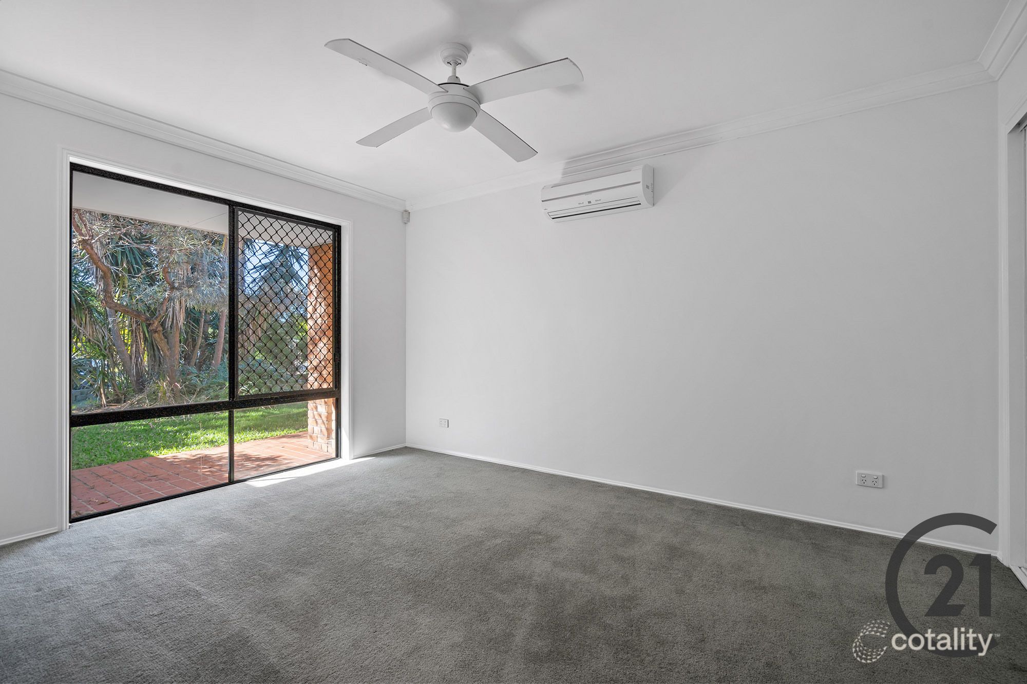 13-15 Hicklin St, Springfield, QLD 4300