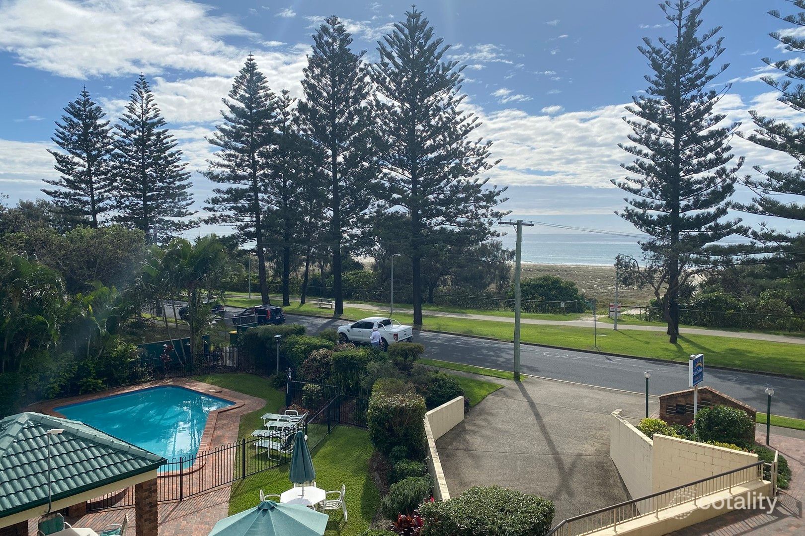 19/146 Pacific Pde, Bilinga, QLD 4225