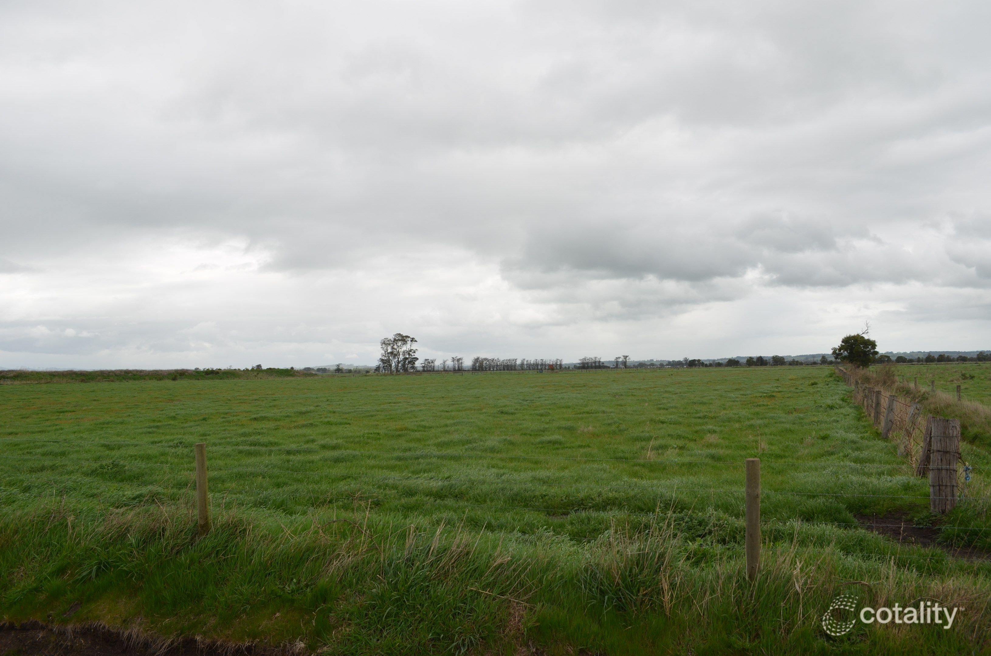 220 Pitt Rd, Iona, VIC 3815