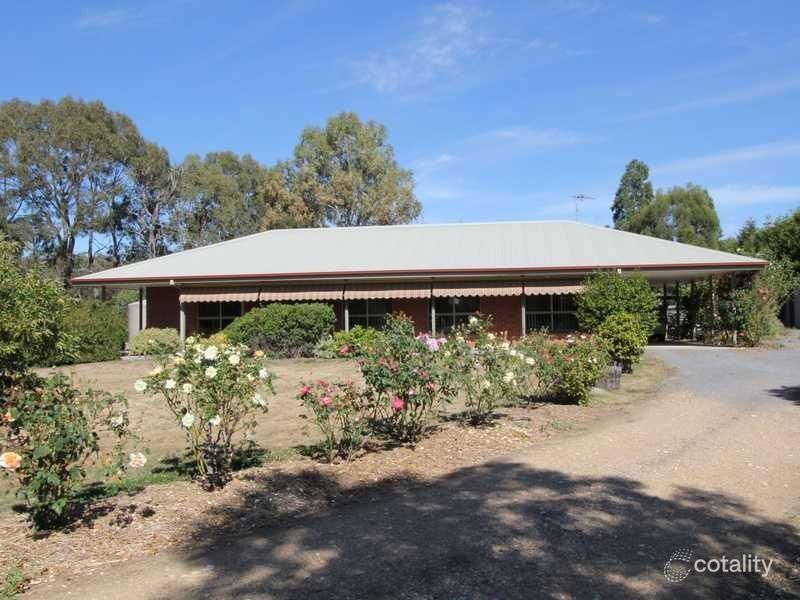 14 Reed Rd, Snake Valley, VIC 3351