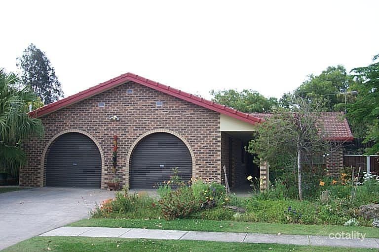 17 Castlecor St, Ferny Grove, QLD 4055